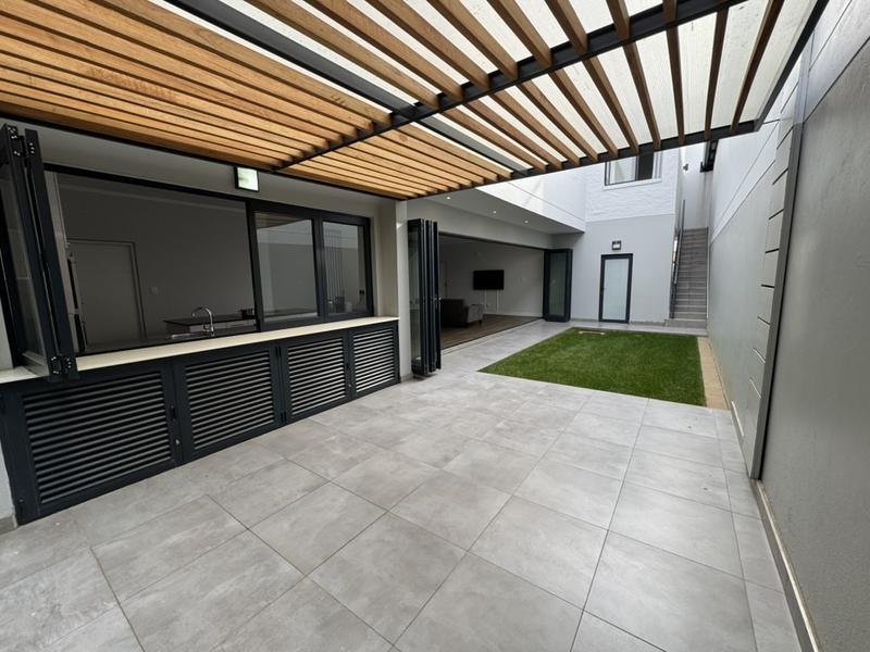 3 Bedroom Property for Sale in Sandown Gauteng