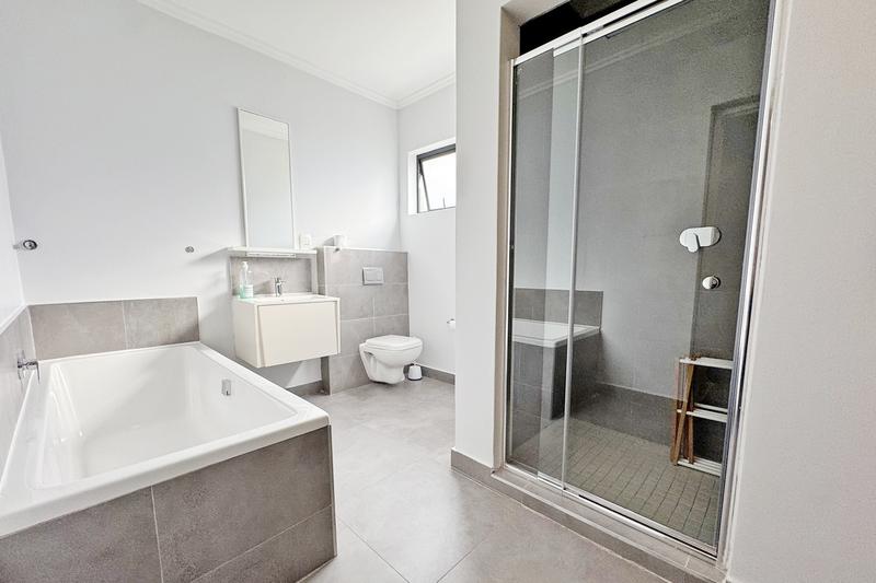 3 Bedroom Property for Sale in Sandown Gauteng