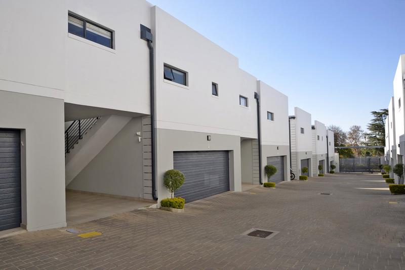 3 Bedroom Property for Sale in Sandown Gauteng