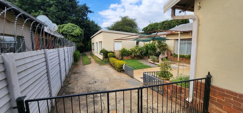 4 Bedroom Property for Sale in Pretoria North Gauteng