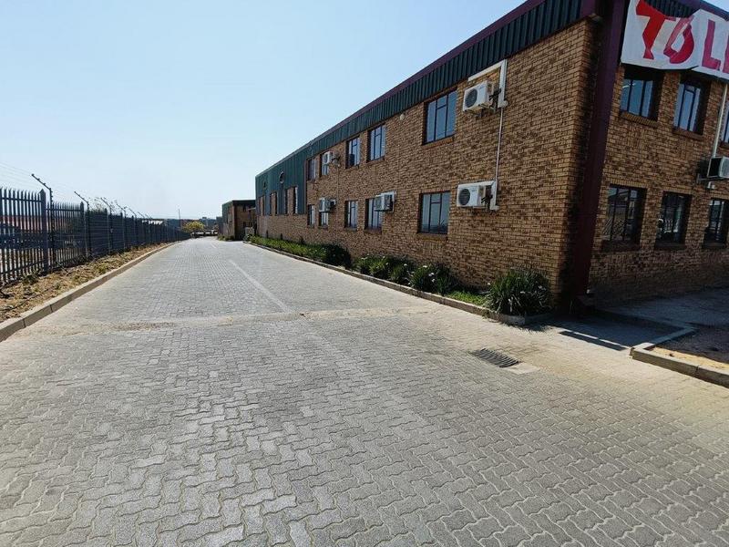To Let Commercial Property for Rent in Samrand Business Park Gauteng
