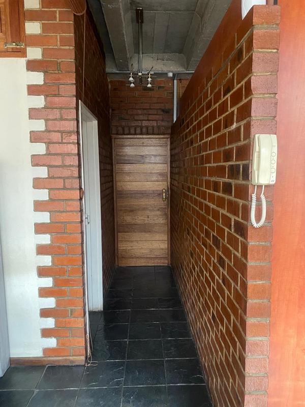 To Let 1 Bedroom Property for Rent in Marshalltown Gauteng
