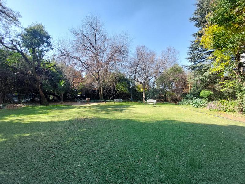 1 Bedroom Property for Sale in Parktown Gauteng