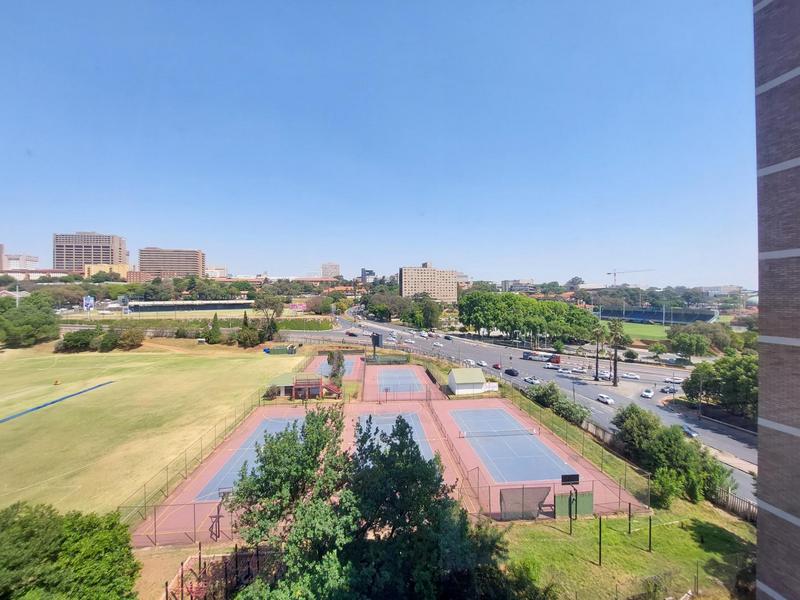 1 Bedroom Property for Sale in Parktown Gauteng