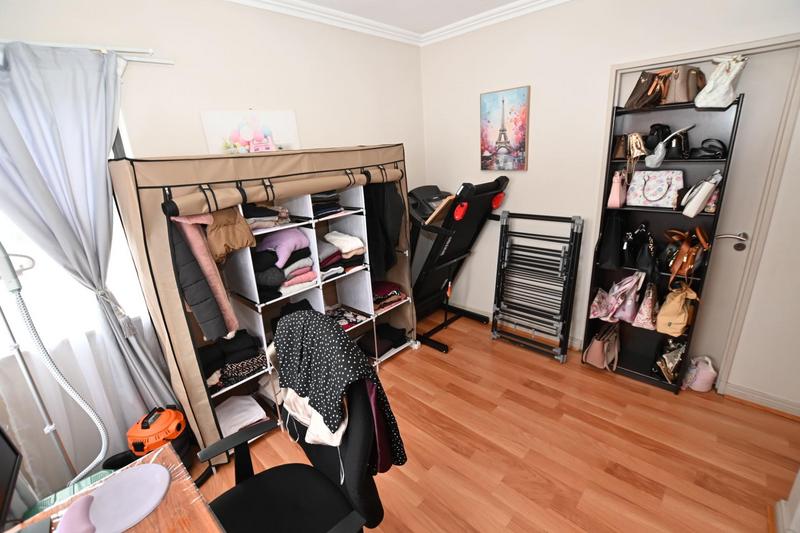 To Let 2 Bedroom Property for Rent in Rivonia Gauteng