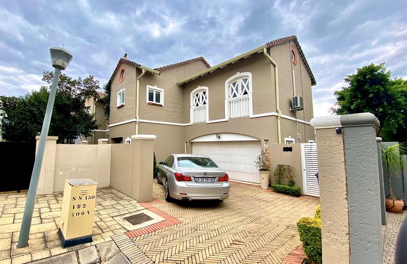 To Let 3 Bedroom Property for Rent in Broadacres Gauteng