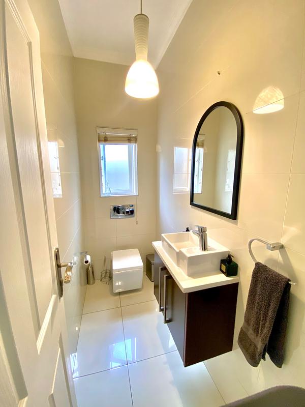 To Let 3 Bedroom Property for Rent in Broadacres Gauteng