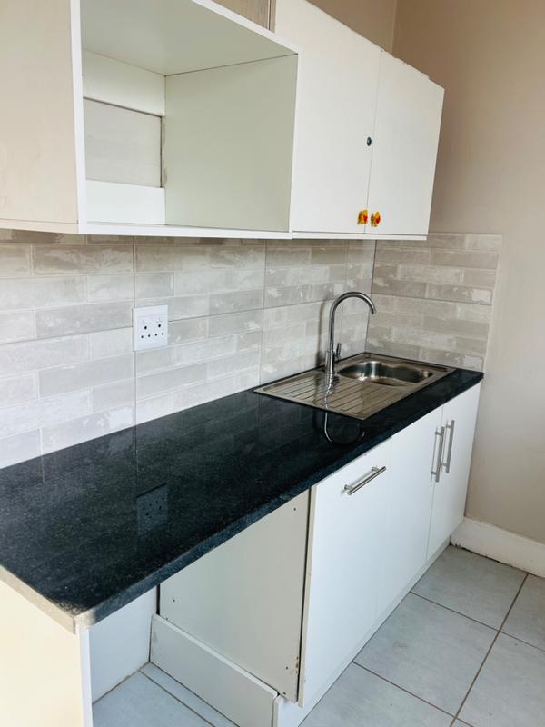 To Let 2 Bedroom Property for Rent in Kensington Gauteng