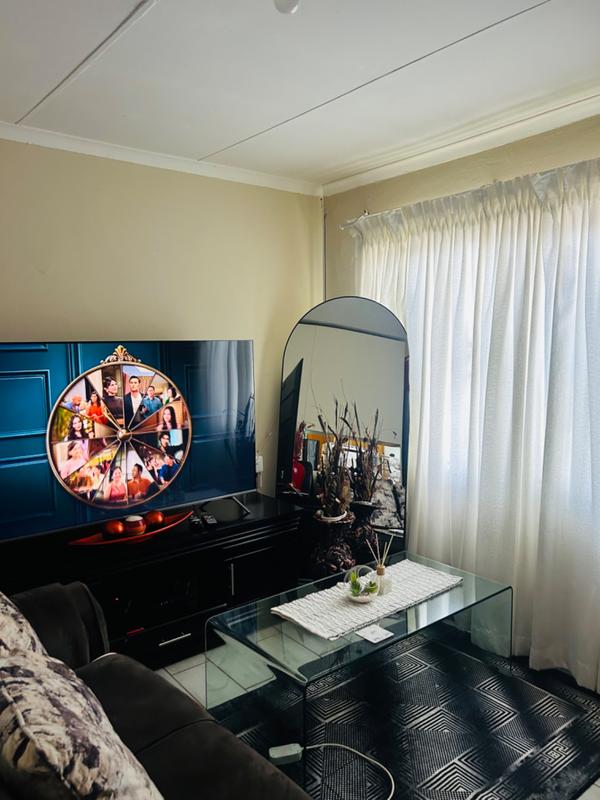 To Let 2 Bedroom Property for Rent in Braamfischerville Gauteng