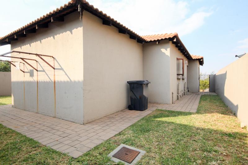 3 Bedroom Property for Sale in Thatchfield Gauteng