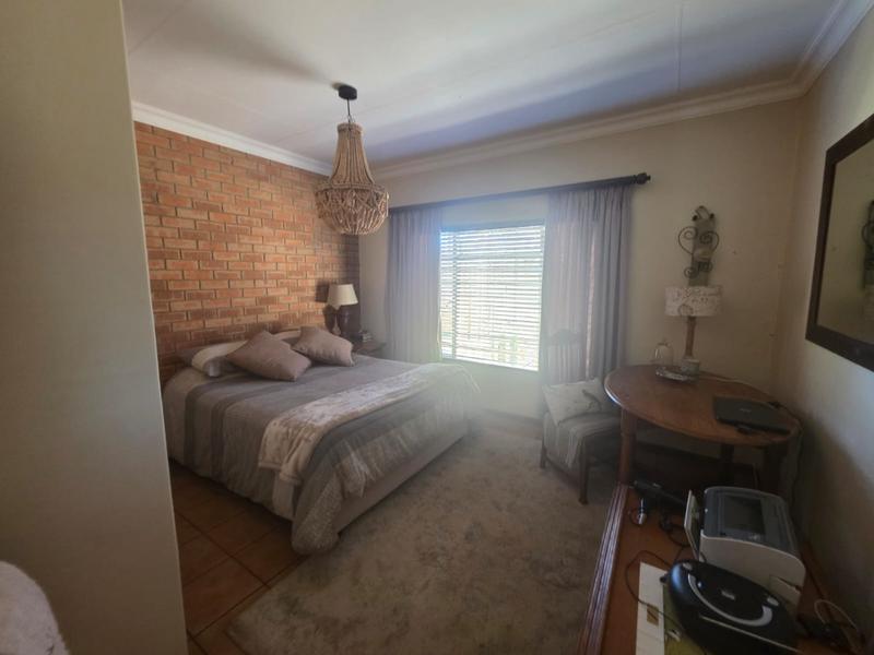4 Bedroom Property for Sale in Greenhills Gauteng