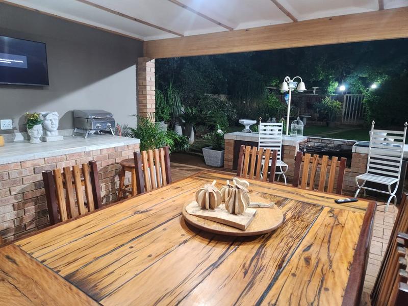 4 Bedroom Property for Sale in Greenhills Gauteng