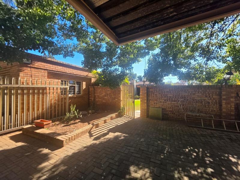 4 Bedroom Property for Sale in Greenhills Gauteng