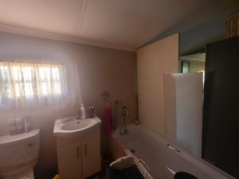 4 Bedroom Property for Sale in Greenhills Gauteng