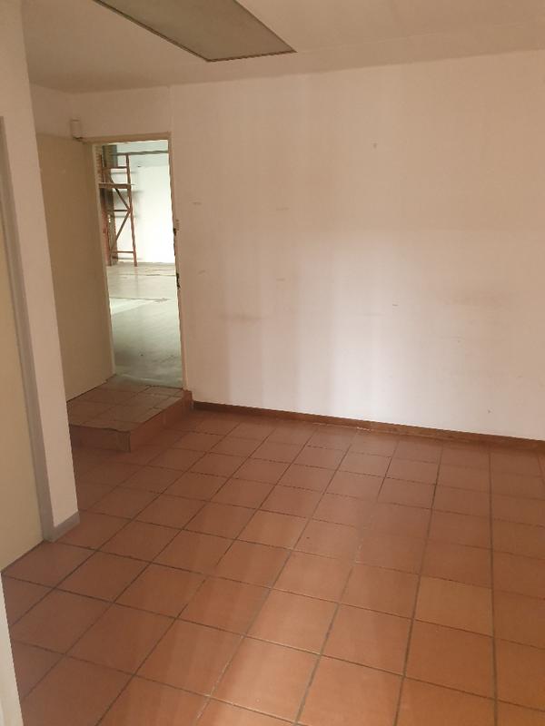To Let Commercial Property for Rent in Hennopspark Gauteng