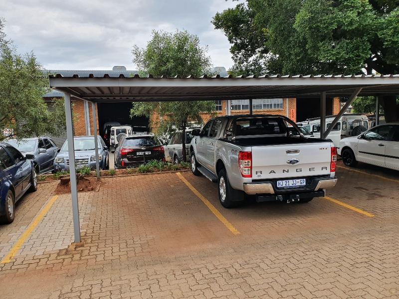To Let Commercial Property for Rent in Hennopspark Gauteng