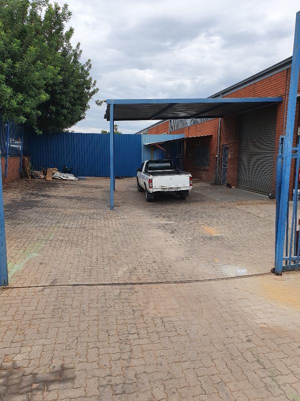 To Let Commercial Property for Rent in Hennopspark Gauteng