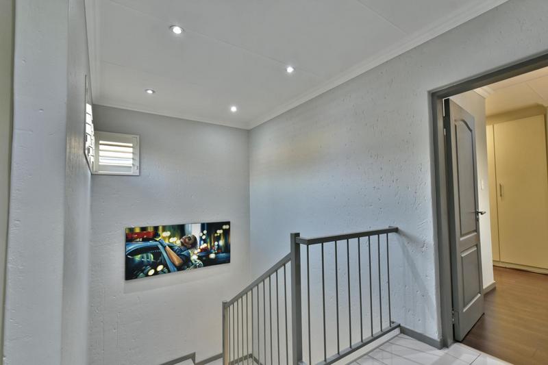 3 Bedroom Property for Sale in Eye of Africa Gauteng