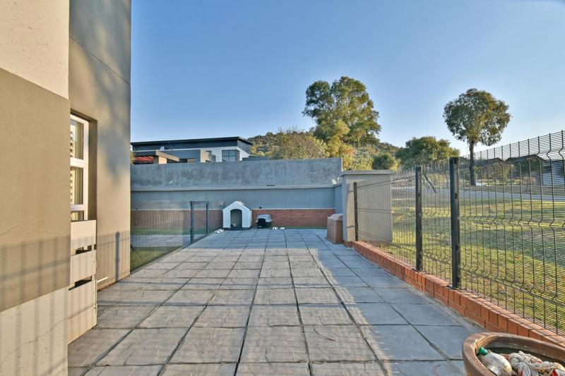 3 Bedroom Property for Sale in Eye of Africa Gauteng