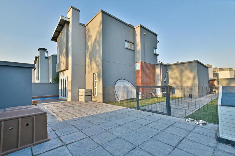 3 Bedroom Property for Sale in Eye of Africa Gauteng