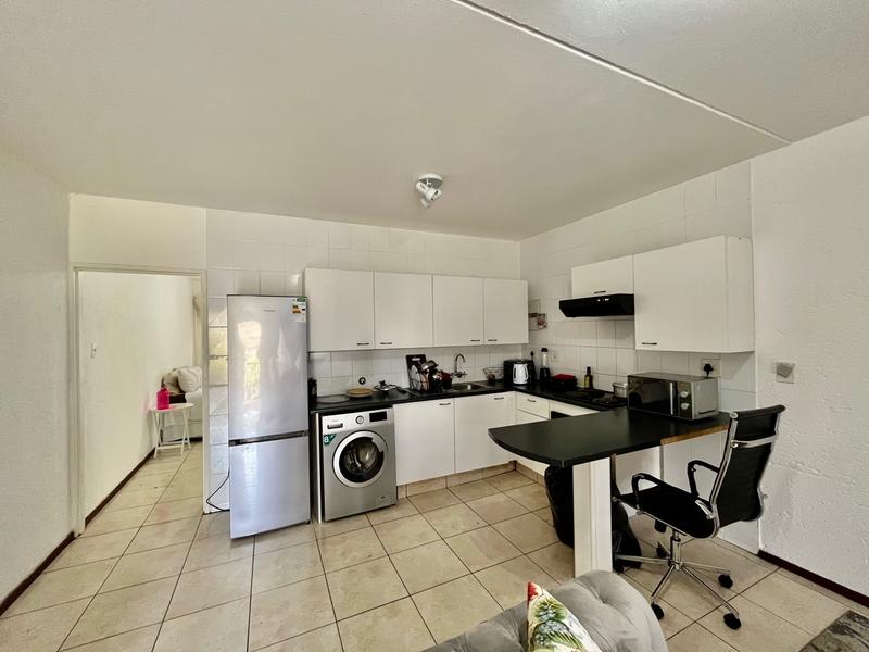 1 Bedroom Property for Sale in Morningside Gauteng