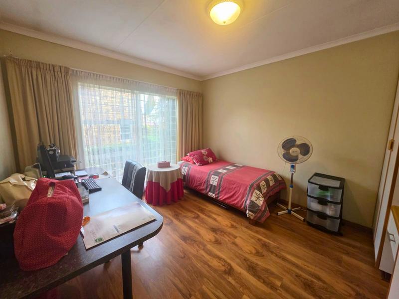 3 Bedroom Property for Sale in Glen Marais Gauteng