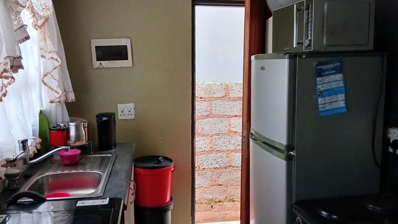 2 Bedroom Property for Sale in Fleurhof Gauteng