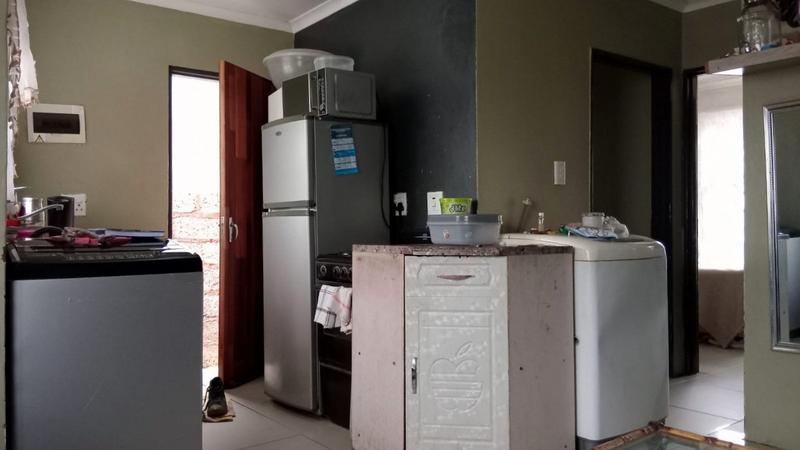 2 Bedroom Property for Sale in Fleurhof Gauteng
