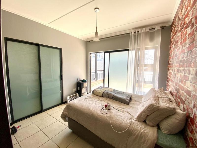 2 Bedroom Property for Sale in Oakdene Gauteng