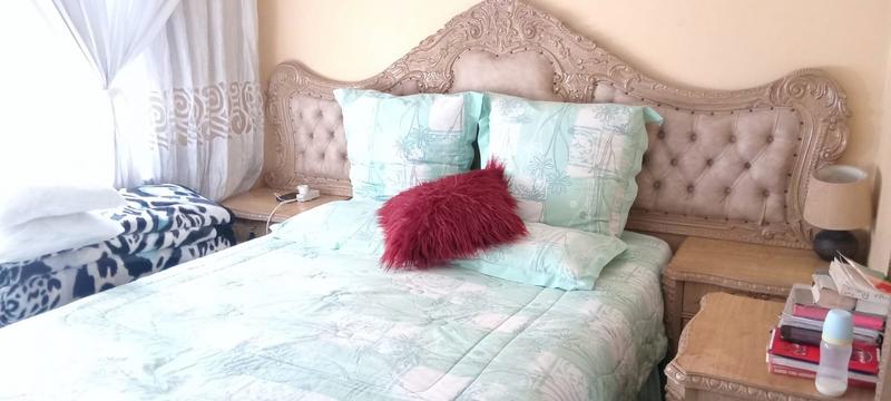 3 Bedroom Property for Sale in Protea North Gauteng