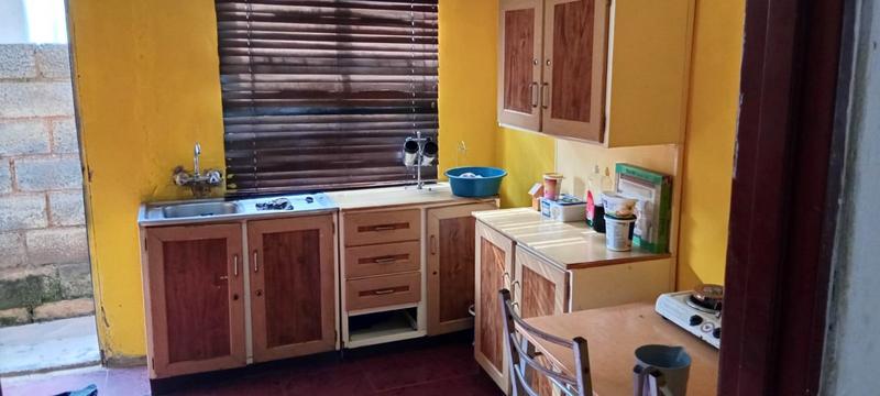 2 Bedroom Property for Sale in Thulani Gauteng