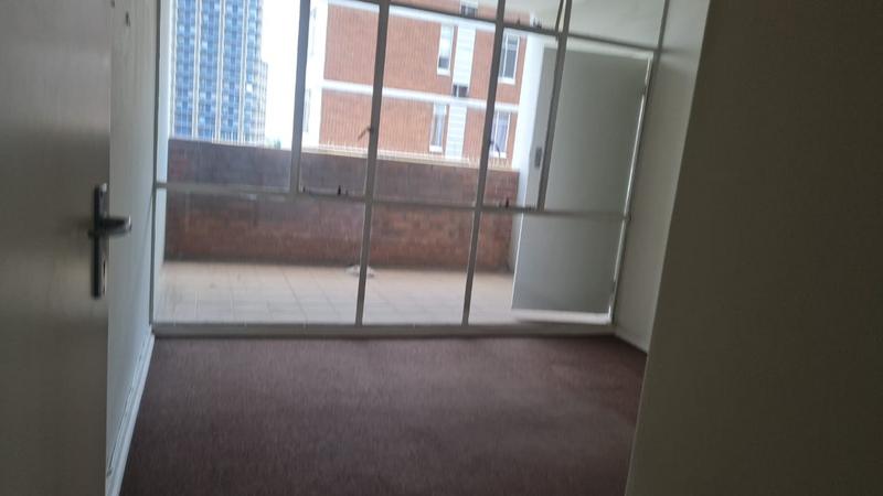 To Let 2 Bedroom Property for Rent in Bedford Gardens Gauteng