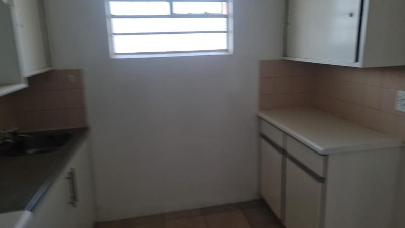 To Let 2 Bedroom Property for Rent in Bedford Gardens Gauteng