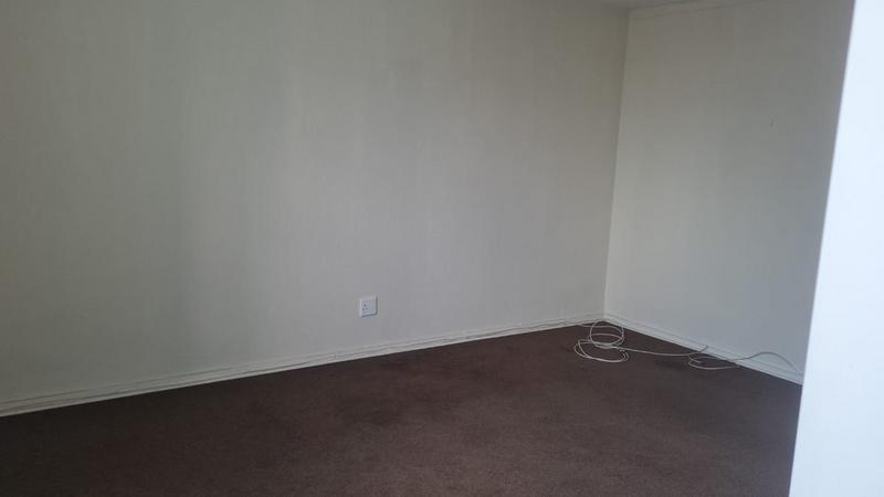 To Let 2 Bedroom Property for Rent in Bedford Gardens Gauteng
