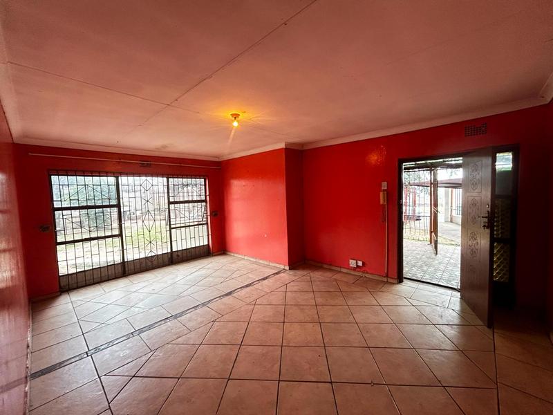 9 Bedroom Property for Sale in Tedstoneville Gauteng