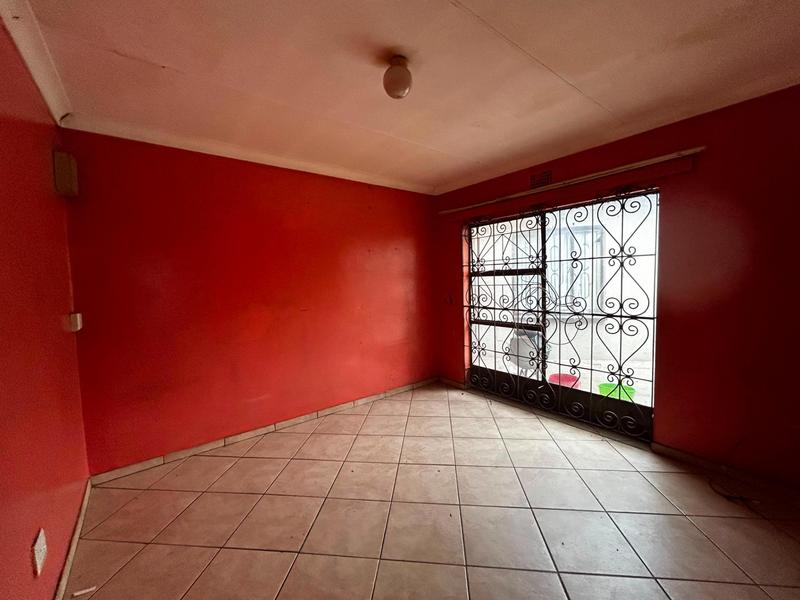 9 Bedroom Property for Sale in Tedstoneville Gauteng