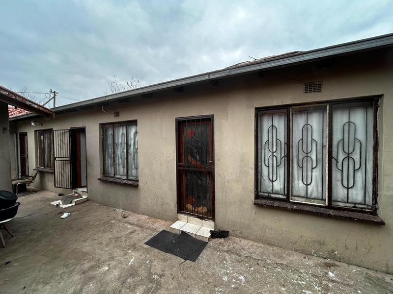 9 Bedroom Property for Sale in Tedstoneville Gauteng