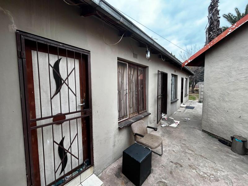 9 Bedroom Property for Sale in Tedstoneville Gauteng