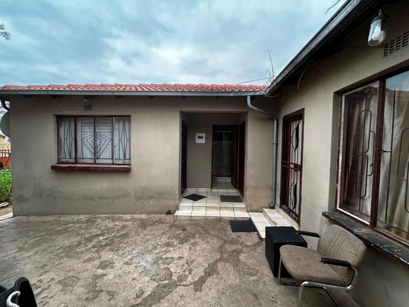 9 Bedroom Property for Sale in Tedstoneville Gauteng
