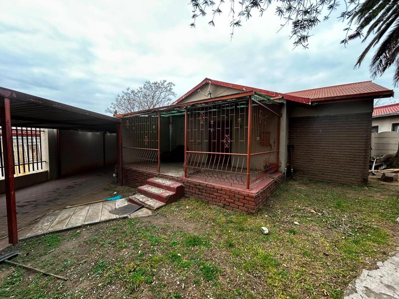 9 Bedroom Property for Sale in Tedstoneville Gauteng