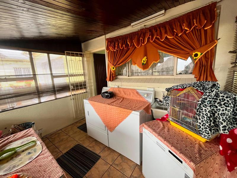 4 Bedroom Property for Sale in Dunnottar Gauteng