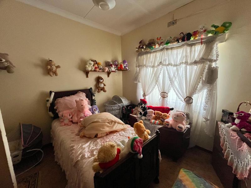 4 Bedroom Property for Sale in Dunnottar Gauteng