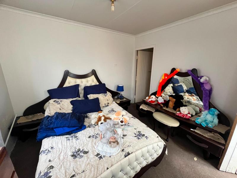 4 Bedroom Property for Sale in Dunnottar Gauteng