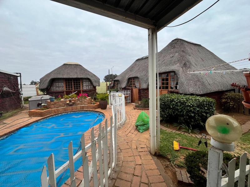 4 Bedroom Property for Sale in Dunnottar Gauteng