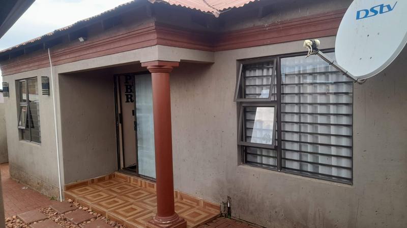 3 Bedroom Property for Sale in Klipspruit Gauteng