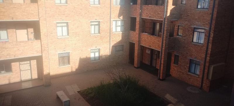 2 Bedroom Property for Sale in Sky City Gauteng
