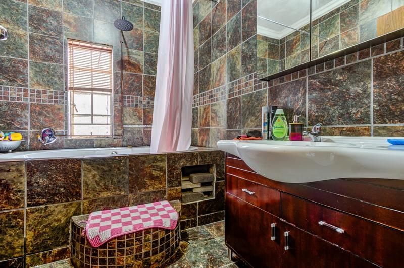 3 Bedroom Property for Sale in Gerdview Gauteng
