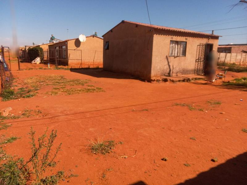 1 Bedroom Property for Sale in Duduza Gauteng