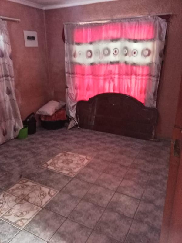 3 Bedroom Property for Sale in Protea North Gauteng