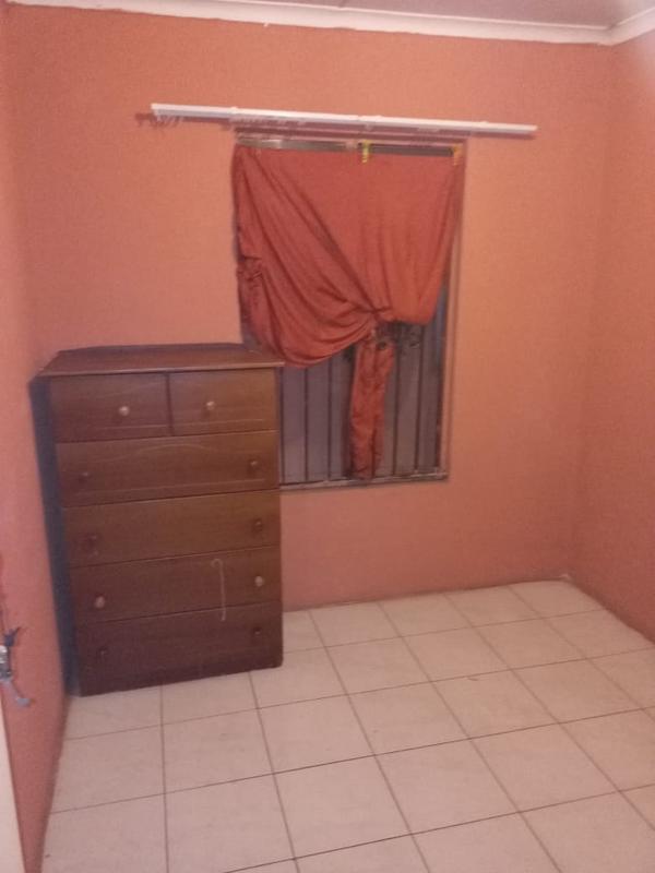 3 Bedroom Property for Sale in Protea North Gauteng